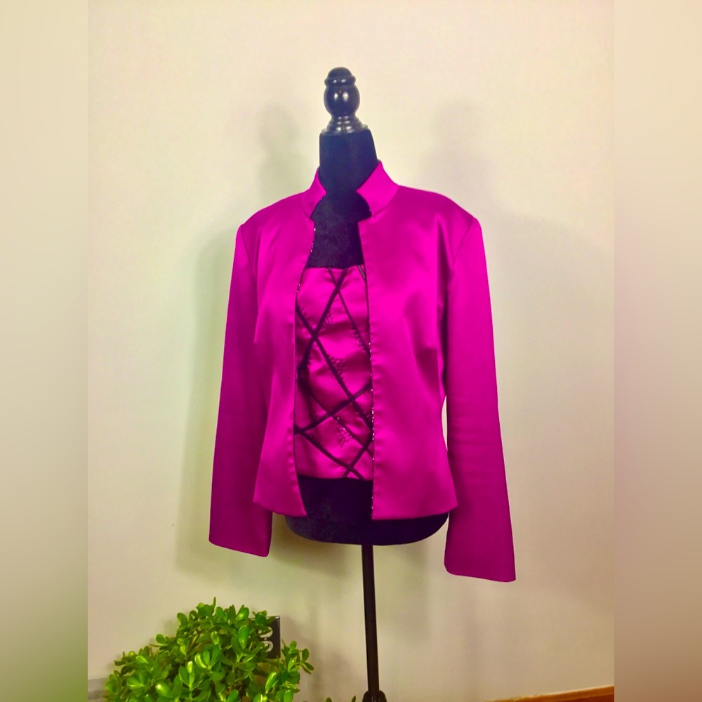 Sandra Daren beautiful beaded shell and jacket fully lined